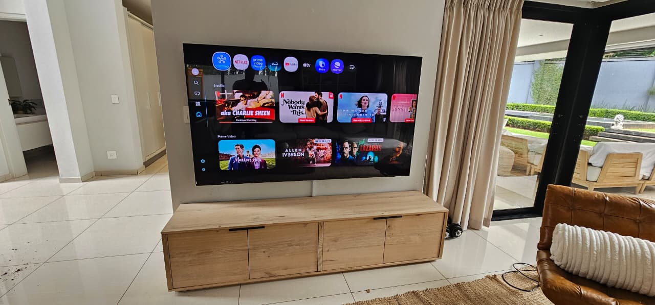 TV mounting installation – photo 2