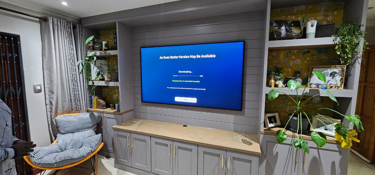 TV mounting installation – photo 12