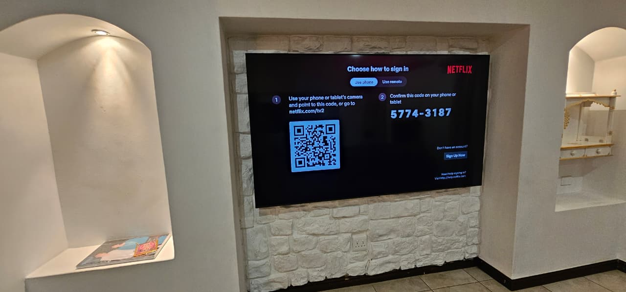 TV mounting installation – photo 1